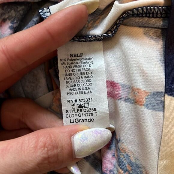 Gilli Women's Multicolor Floral 3/4 Sleeve Knee Length Cowl Neck Dress Large NWT - Picture 10 of 10